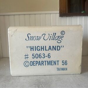 Dept 56 Snow Village Highland Park House 50636 Half Timbered 1987 EUC w Light